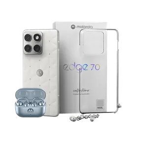 The Brilliant Collection Pack by Swarovski Kit smartphone motorola edge 70 collections crystals by Swarovski e moto buds loop + capa protetora - Ice Melt